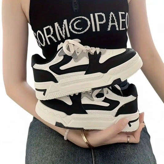 Women’s Sneakers 192