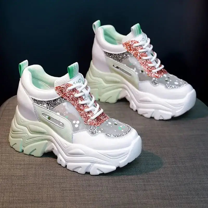 Women’s Sneakers 144