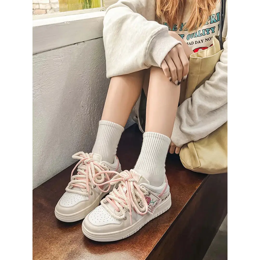 Women’s Sneakers 118