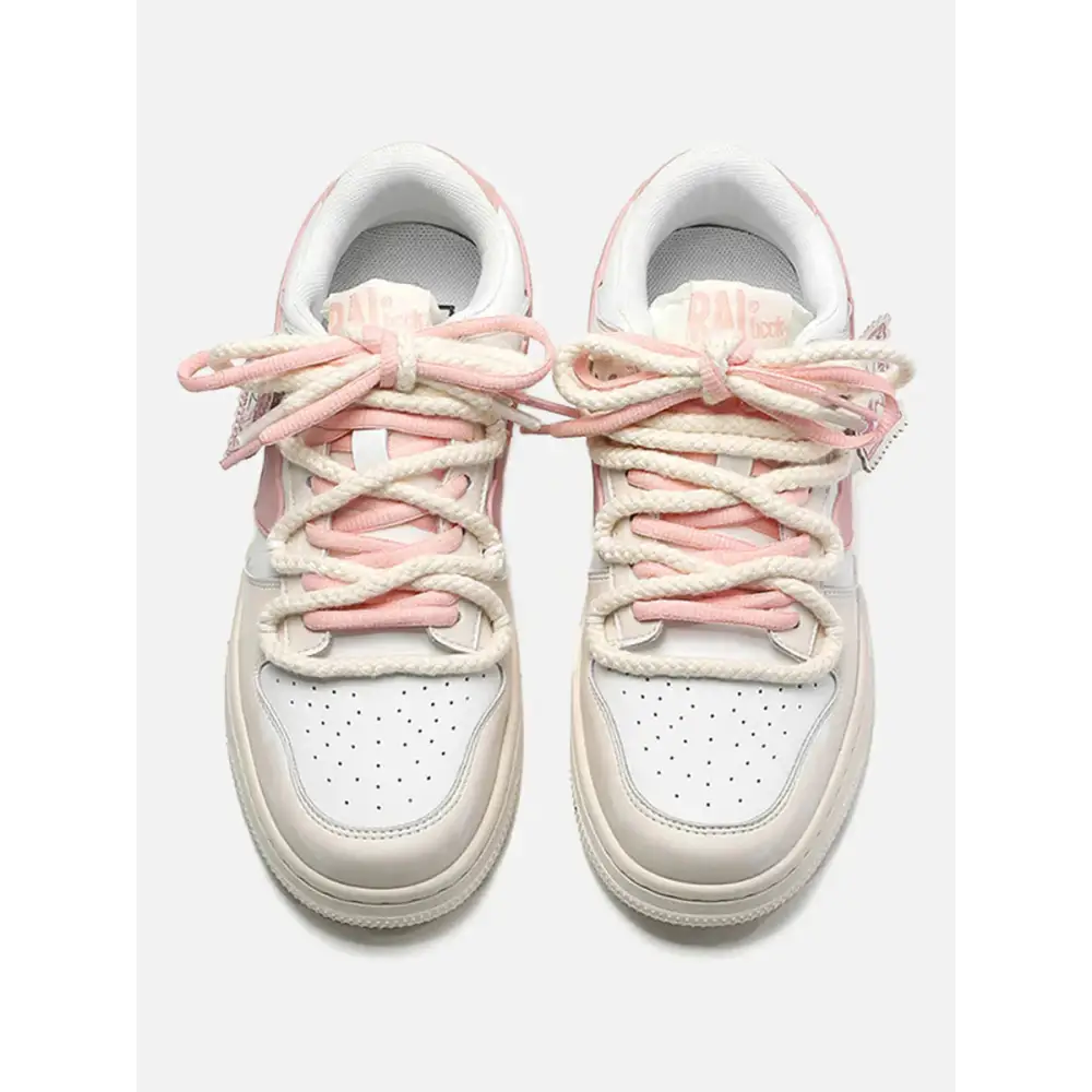 Women’s Sneakers 118