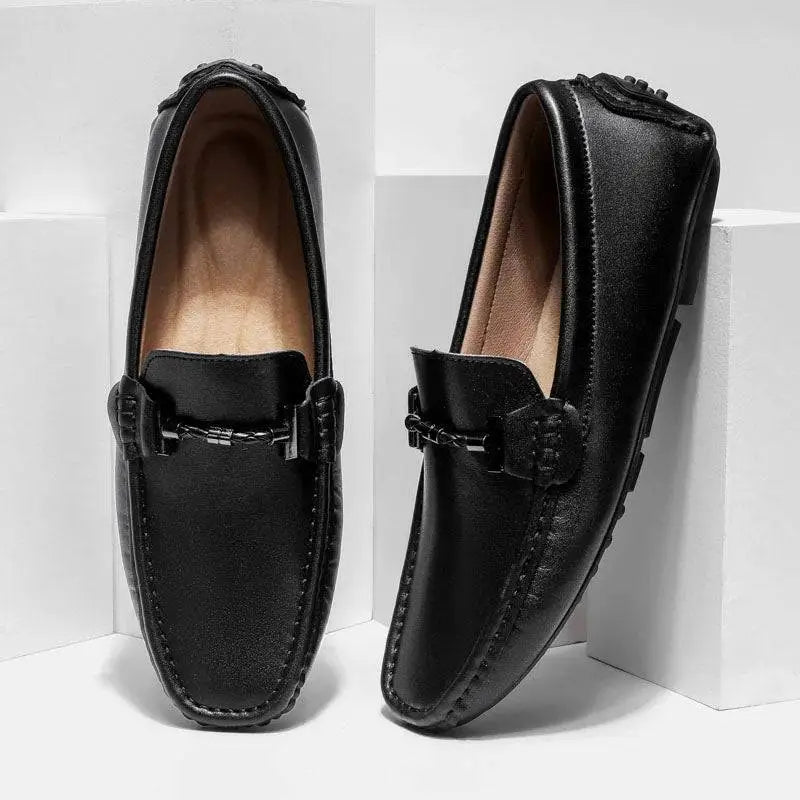 Men’s Shoes 230