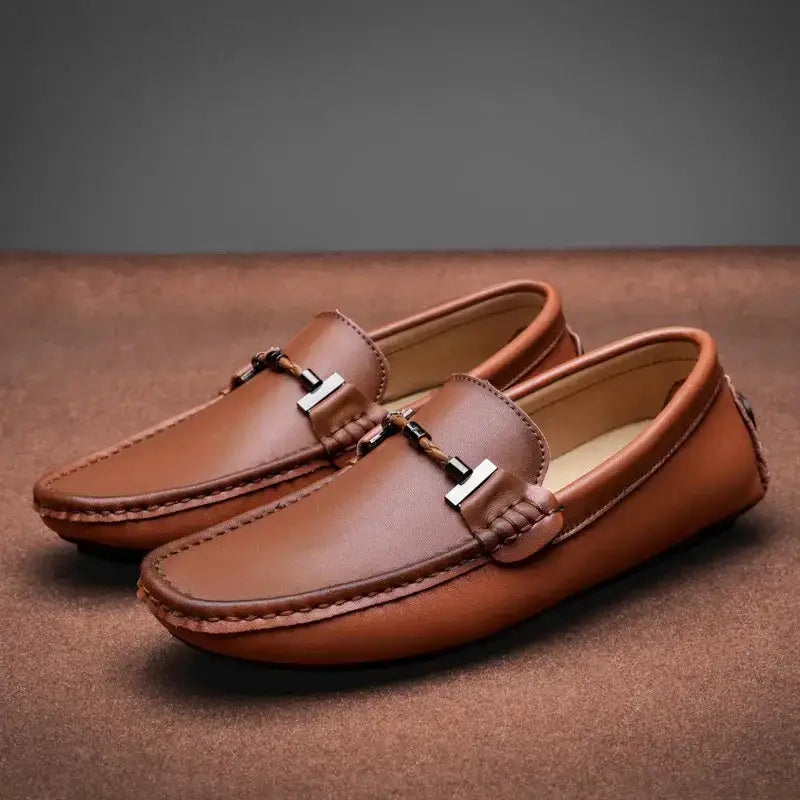 Men’s Shoes 230