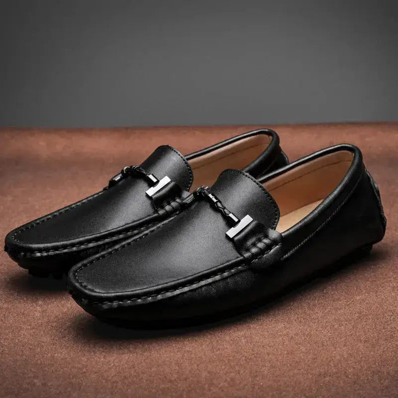 Men’s Shoes 230