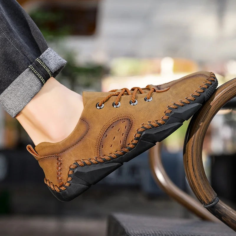 Men’s Sneakers 672
