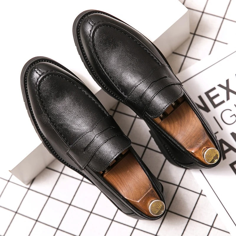 Men’s Shoes 651