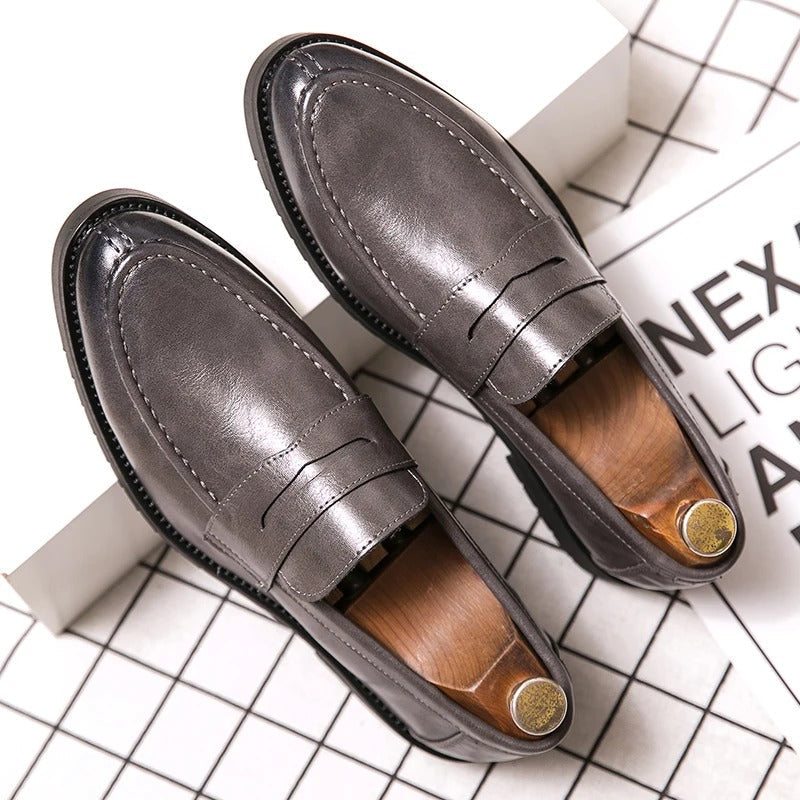 Men’s Shoes 651