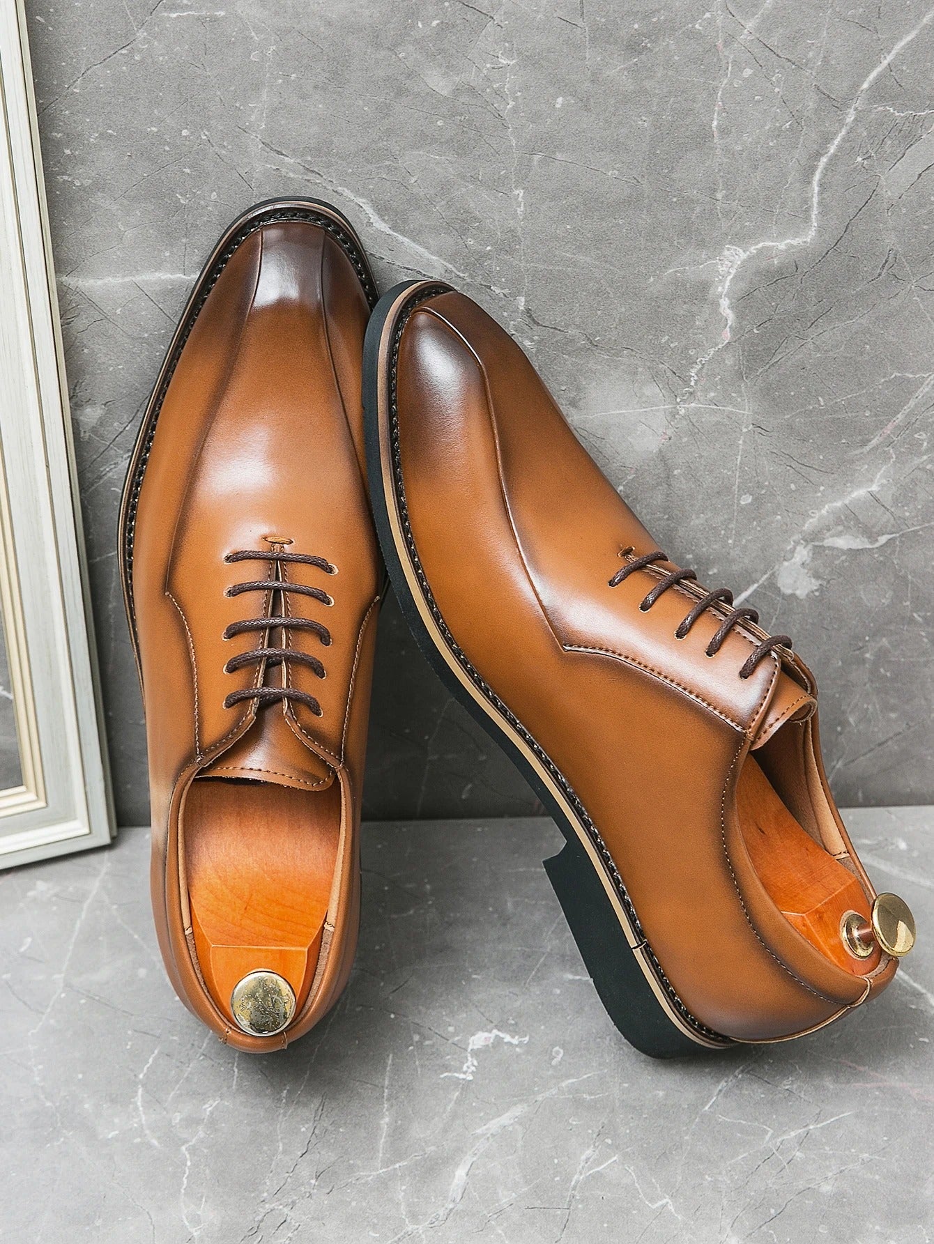 Men’s Shoes 648
