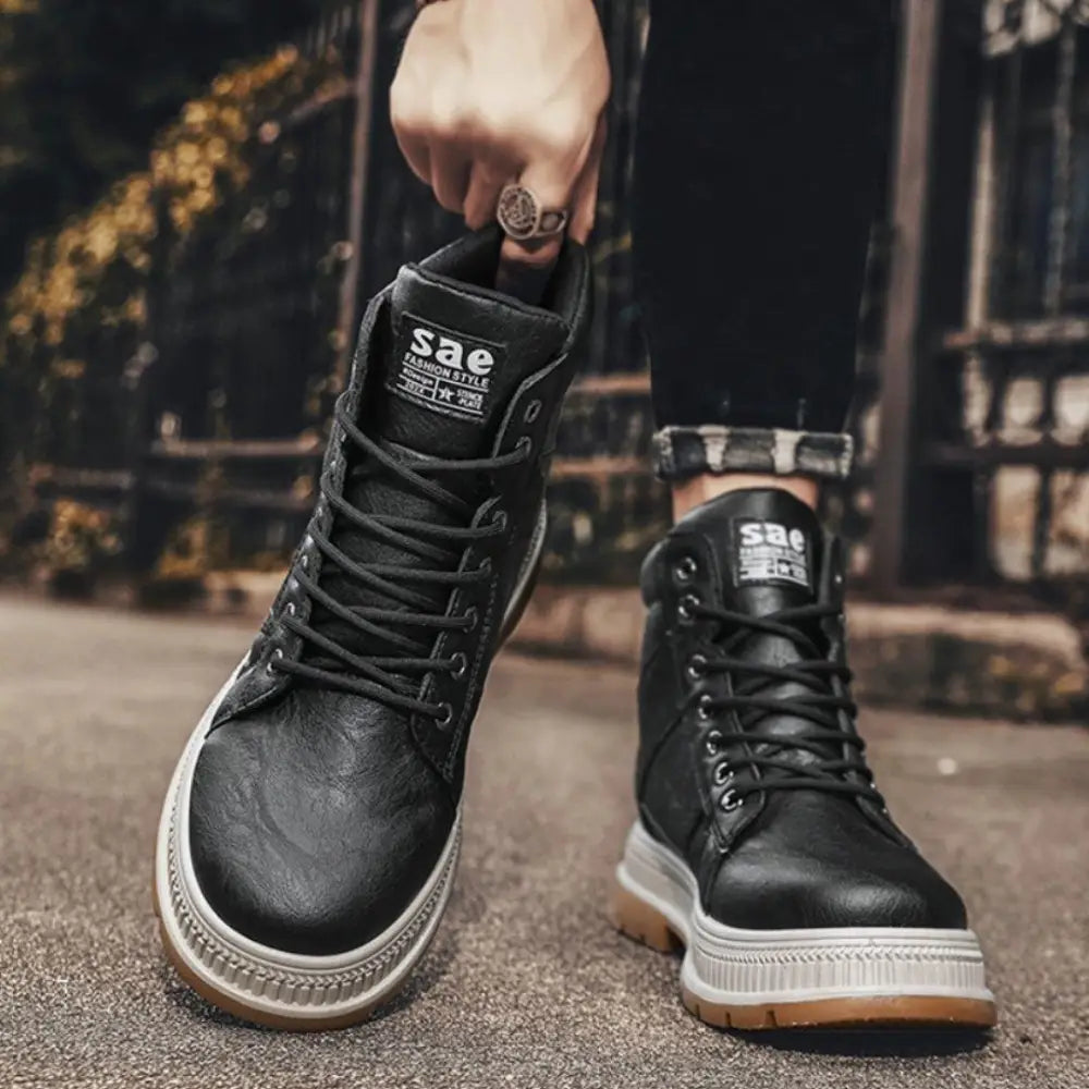 Men’s Boots 122