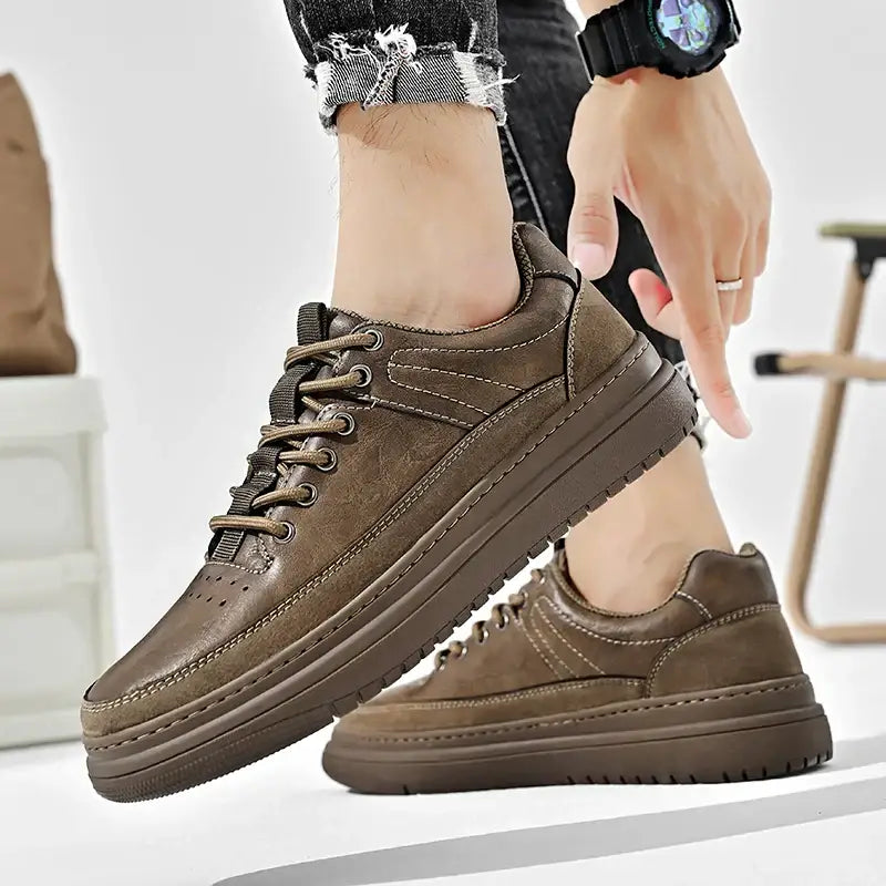 Men’s Sneakers 530