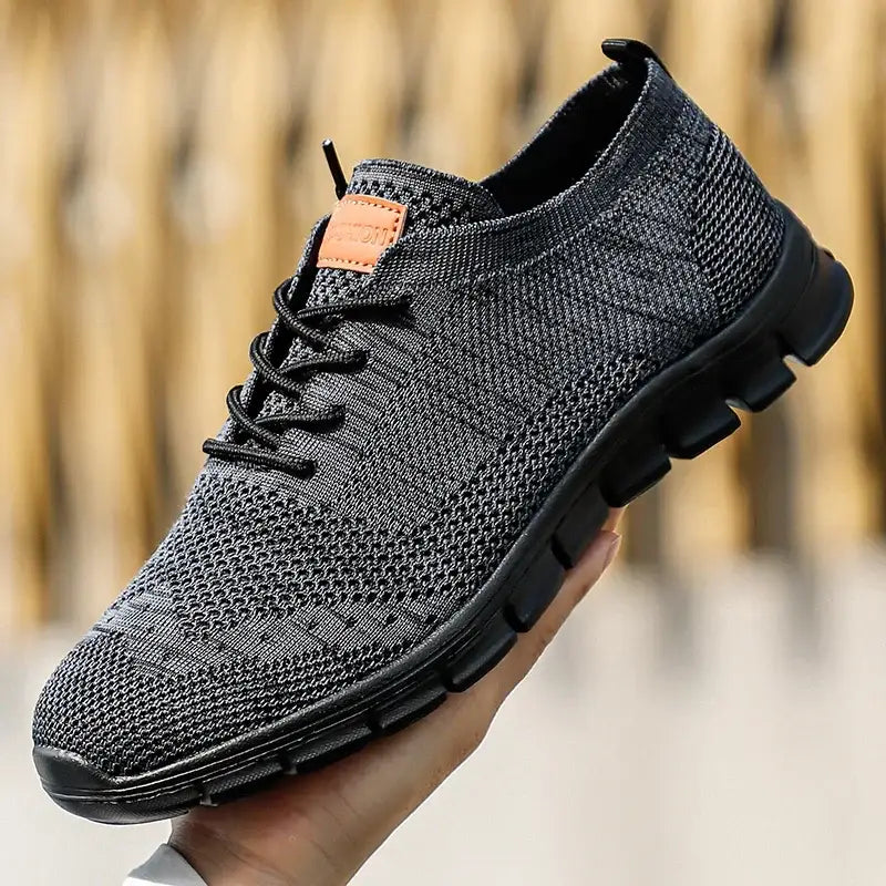 Men’s Sneakers 529