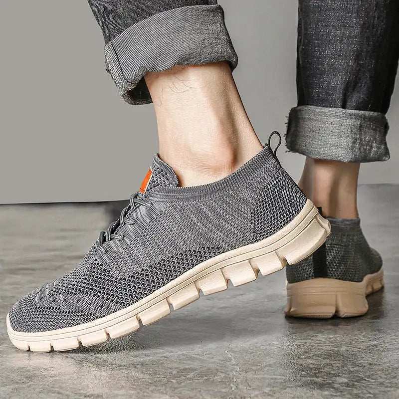 Men’s Sneakers 529