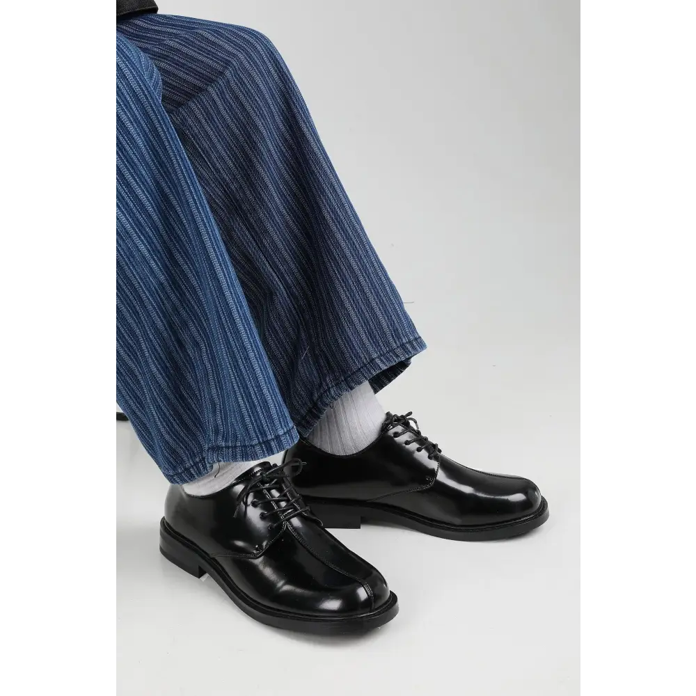 Men’s Shoes 153