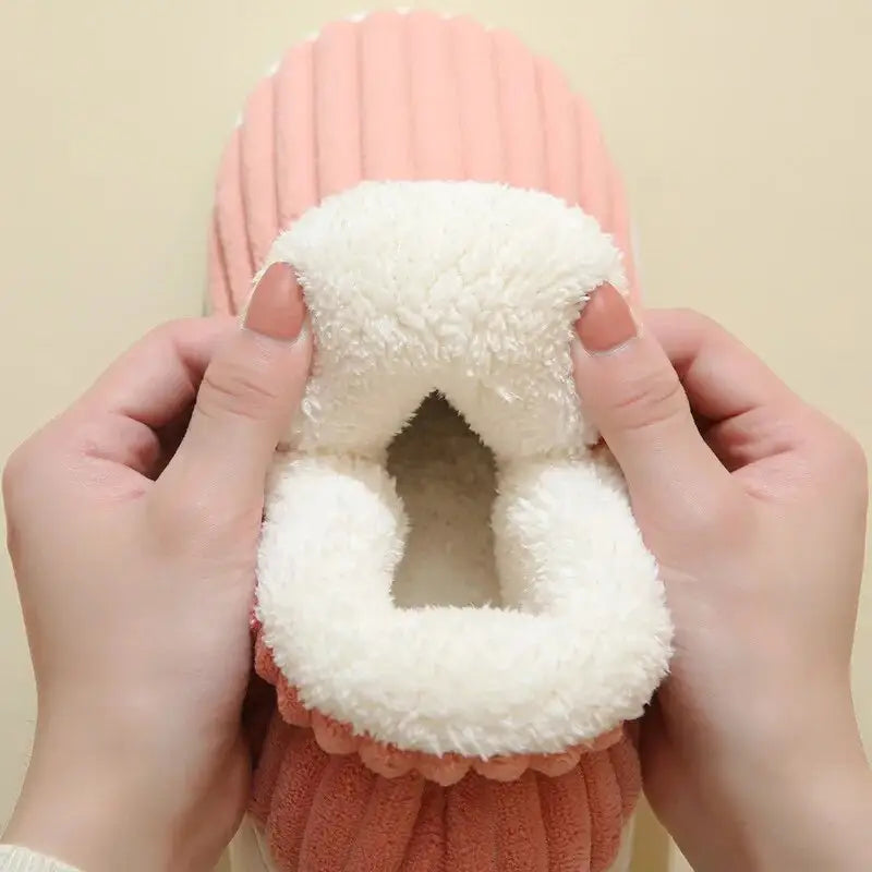 Women’s Slippers 127