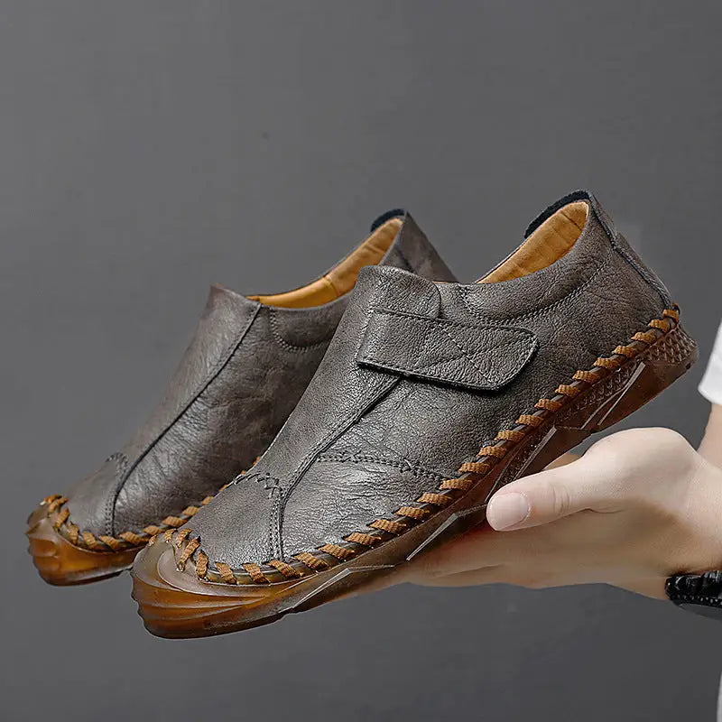 Men’s Shoes 225