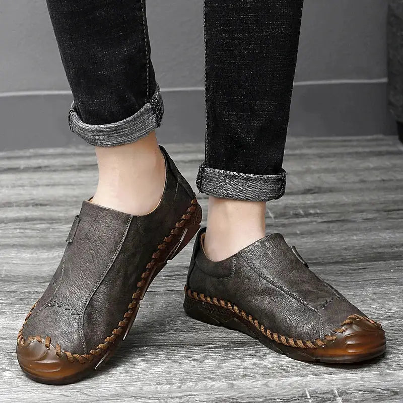 Men’s Shoes 225