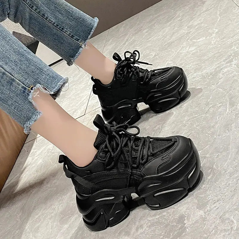 Women’s Sneakers 201