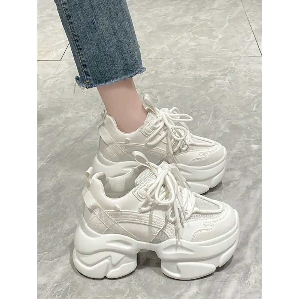Women’s Sneakers 201