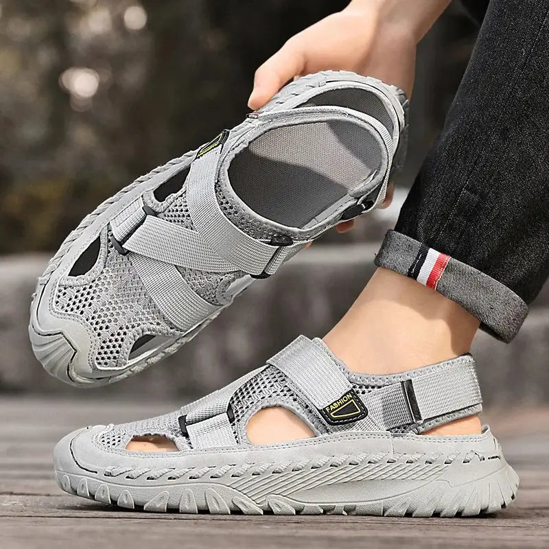 Men’s Sandals 325