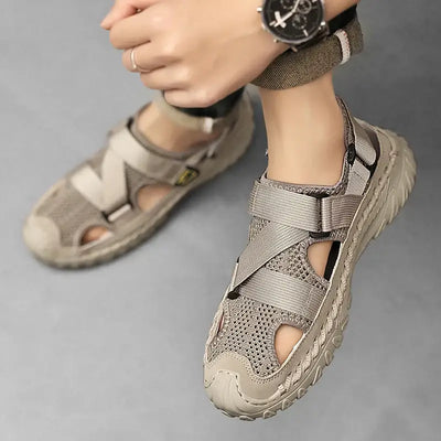 Men’s Sandals 325