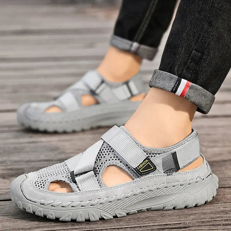 Men’s Sandals 325