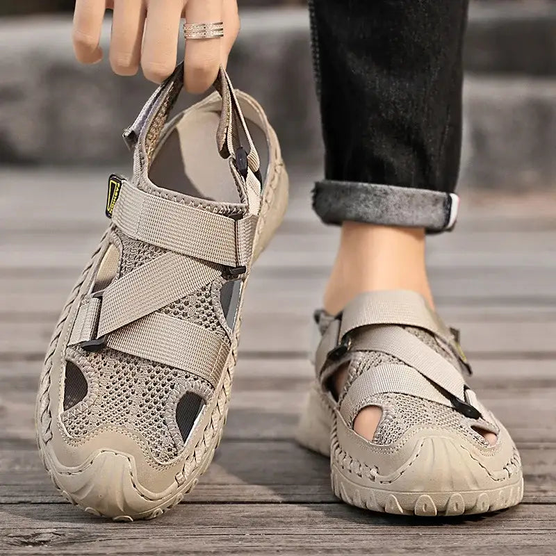 Men’s Sandals 325