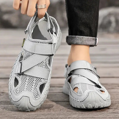Men’s Sandals 325