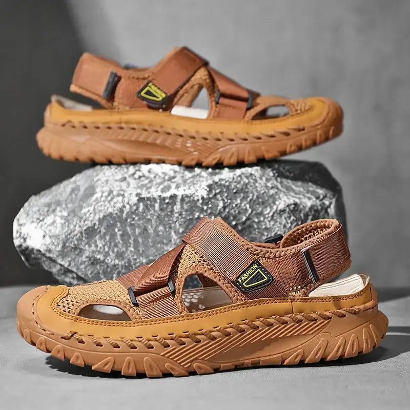 Men’s Sandals 325
