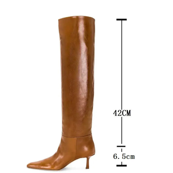 KADIN ÇİZME 222