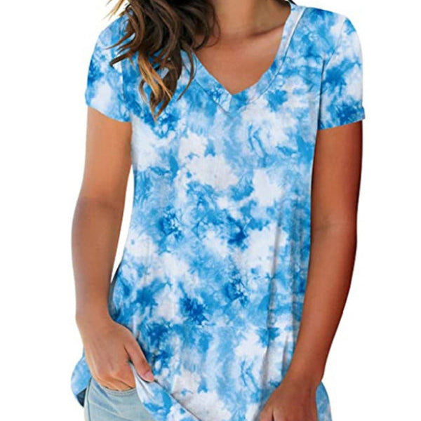 Yazlık V-Yaka Tie Dye Kadın Tişört - Sokak Modasının İkonu
