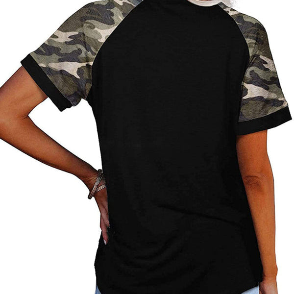 Kadınlar için Kamuflaj Desenli Kısa Kol T-Shirt