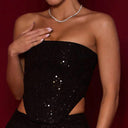  Siyah