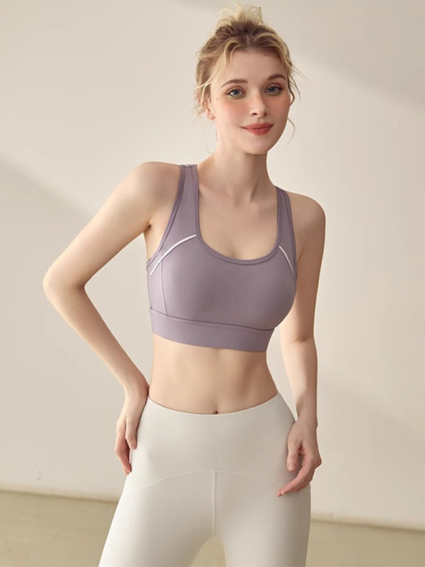 Darbelere Dayanıklı Koşu Yeleği ve Spor Sütyeni