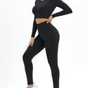  Siyah