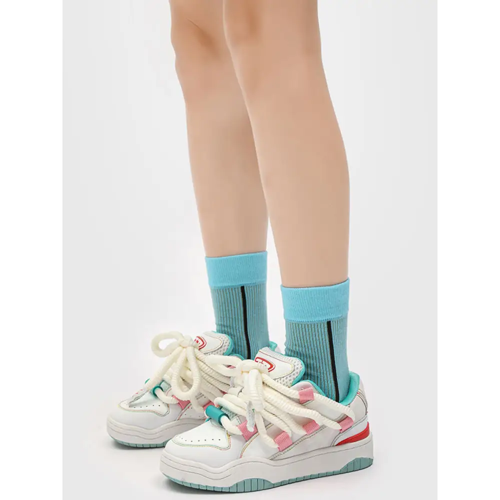 Women’s Sneakers 104