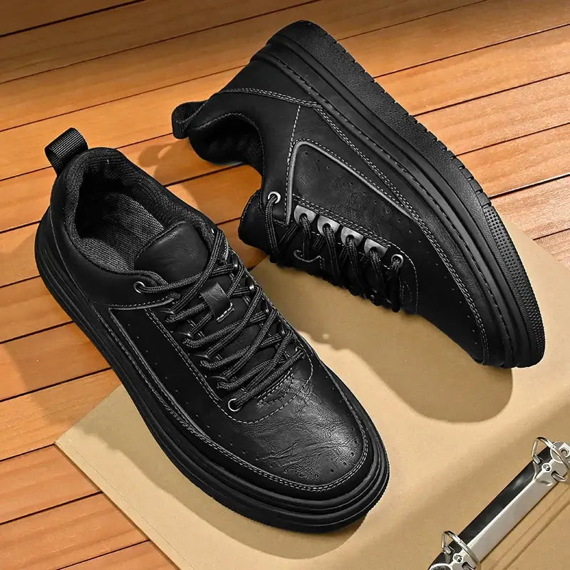 Men’s Sneakers 553
