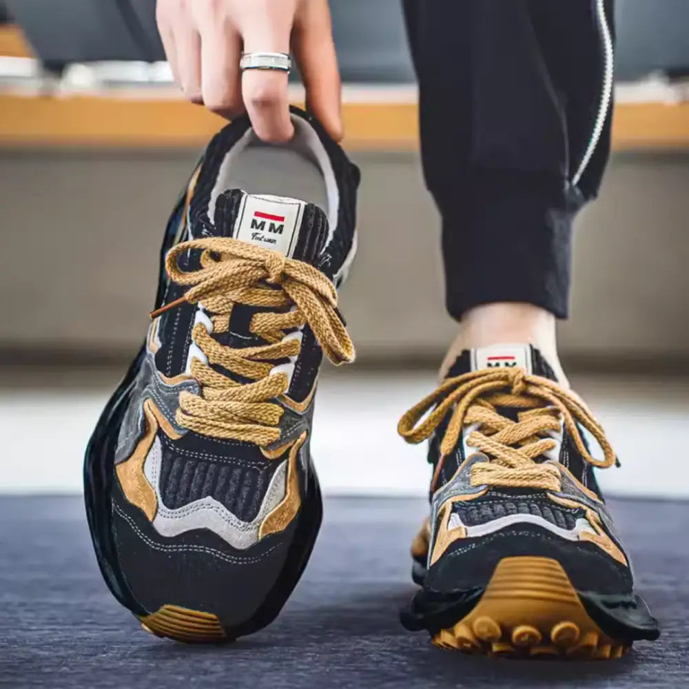 Men’s Sneakers 476