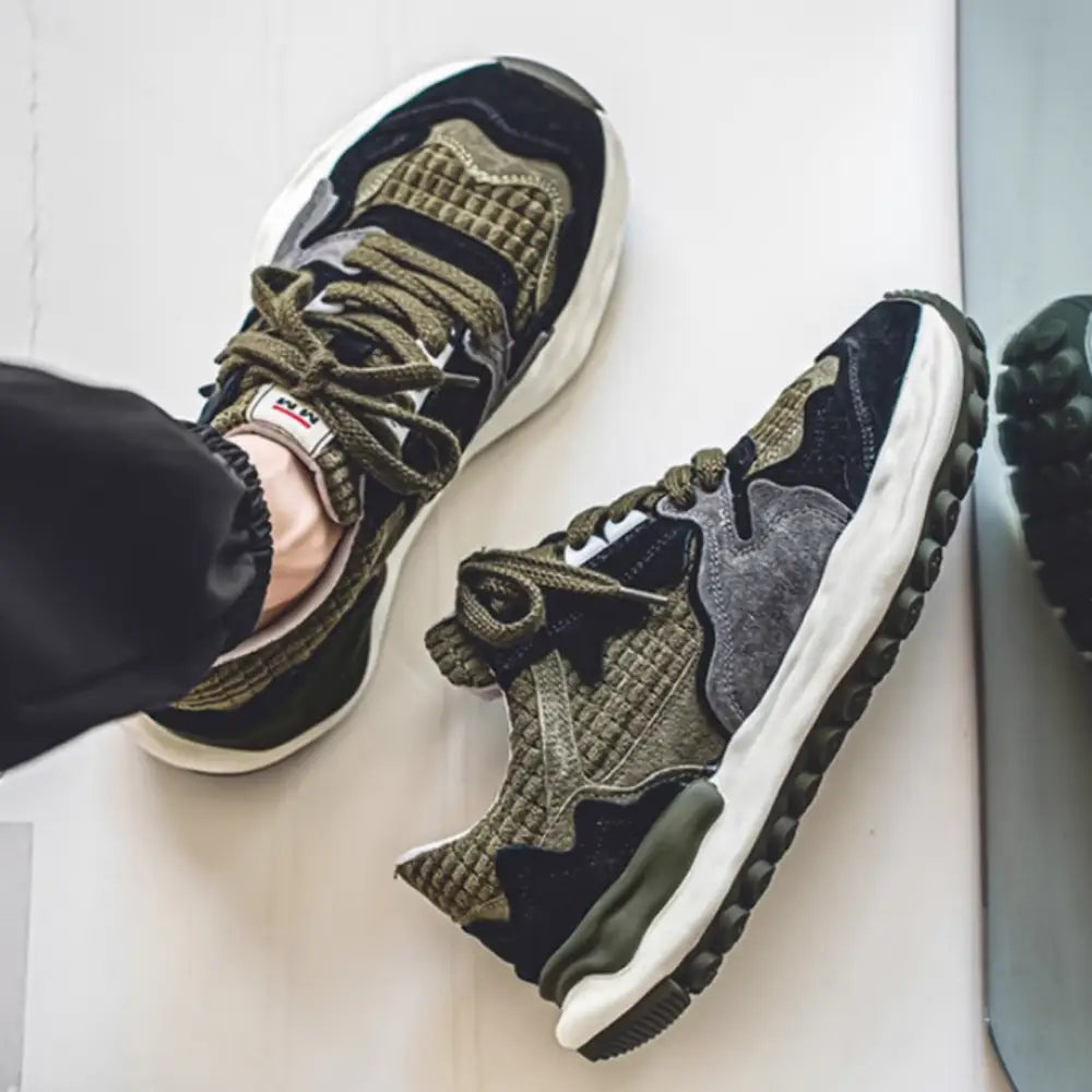 Men’s Sneakers 476