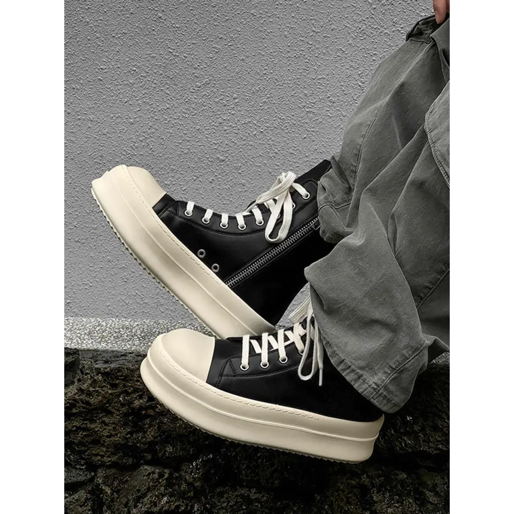 Women’s Sneakers 113