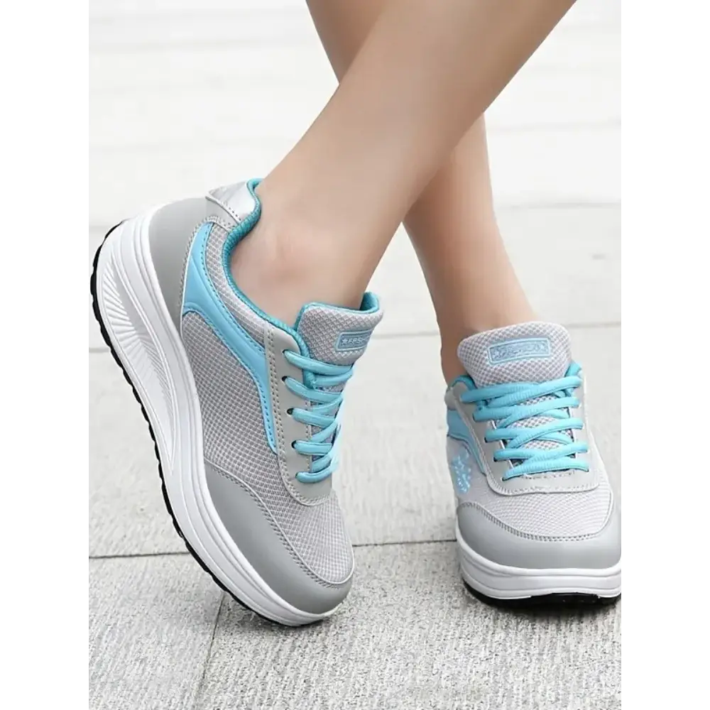 Women’s Sneakers 188