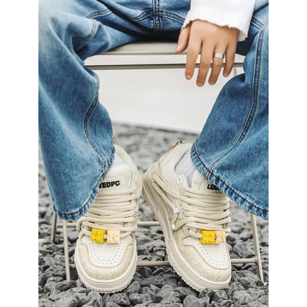 Women’s Sneakers 162