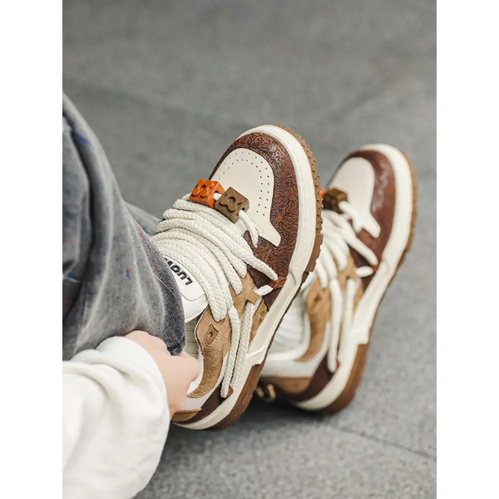 Women’s Sneakers 162