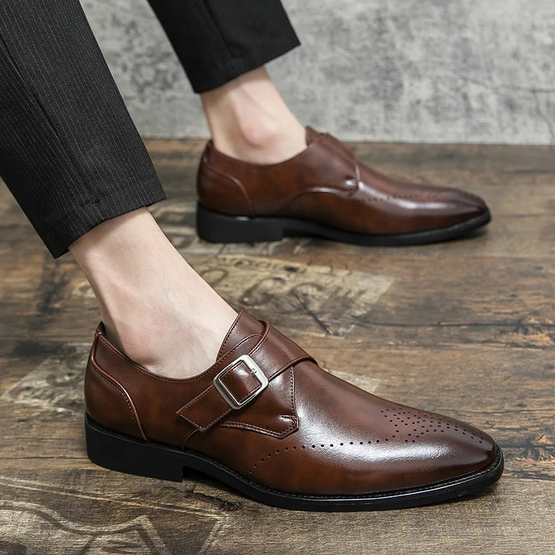 Men’s Sandals 640