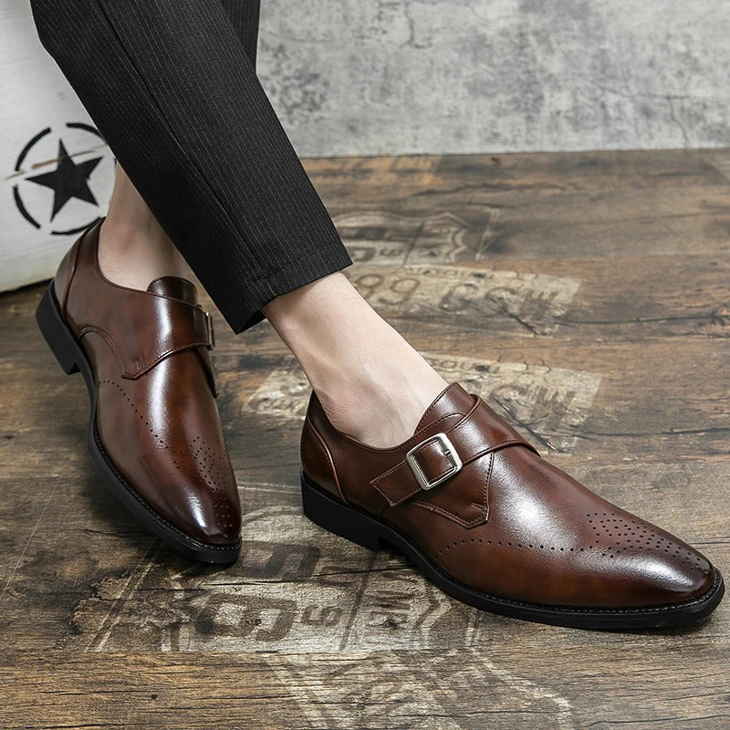 Men’s Sandals 640