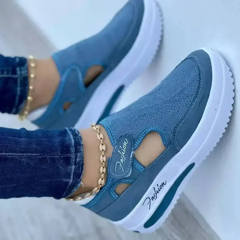 Women’s Sneakers 182