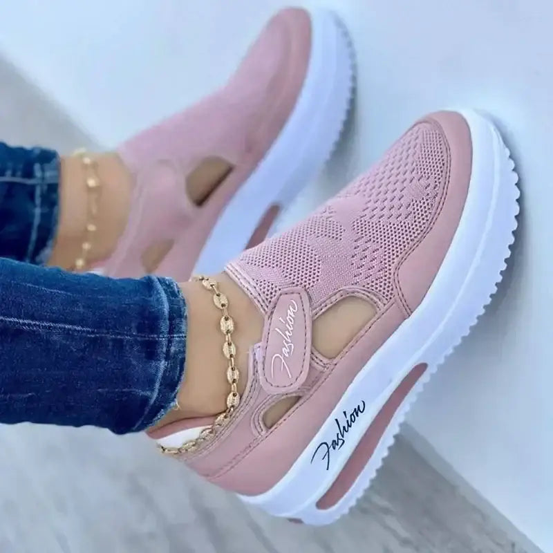 Women’s Sneakers 182