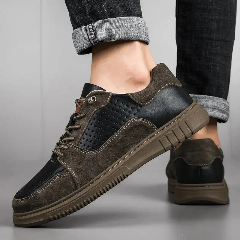 Men’s Sneakers 558