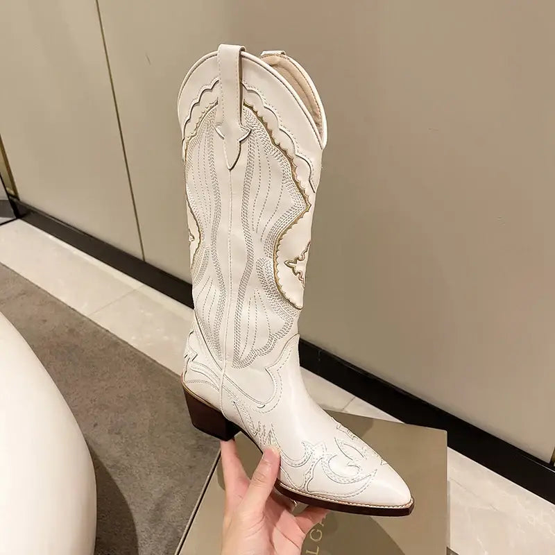 Women’s Boots 272