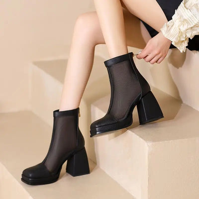 Women’s Heels 206