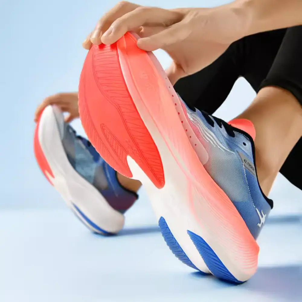 Women’s Sneakers 178