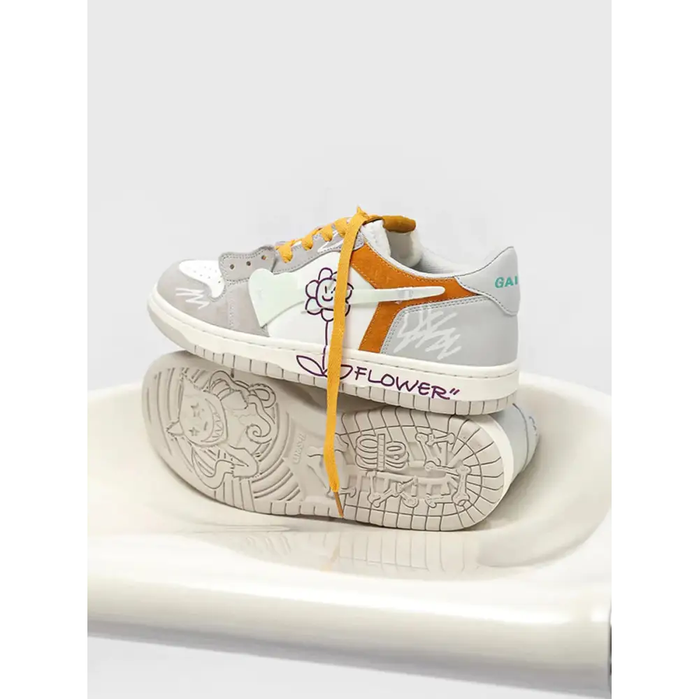 Women’s Sneakers 179